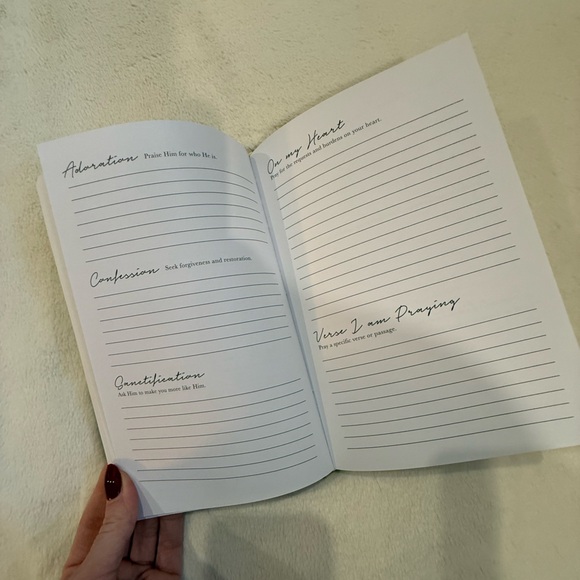 Daily Grace Co Prayer Journal - Picture 4 of 4